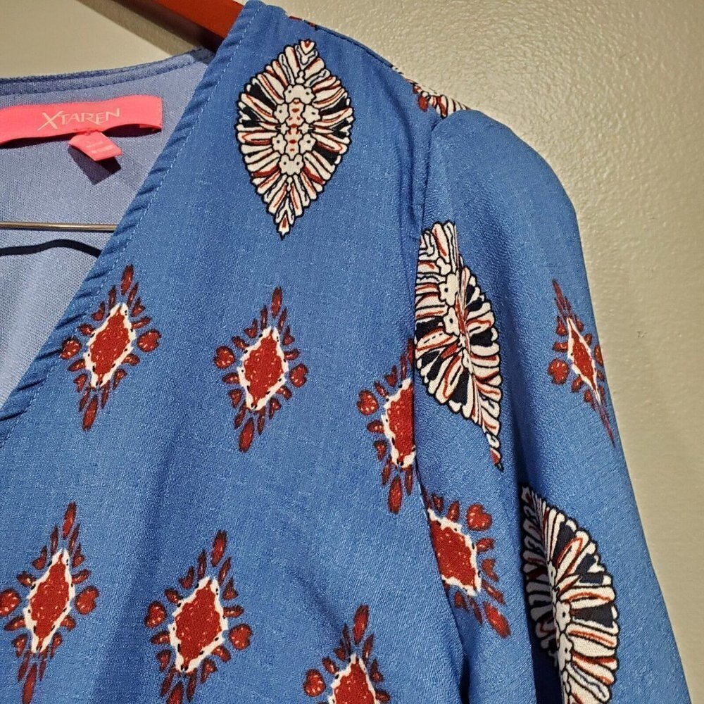 Xteran Women's 3/4 Roll Sleeve Blue Paisley Romper V-Neck Keyhole Back Sz L - Picture 7 of 12